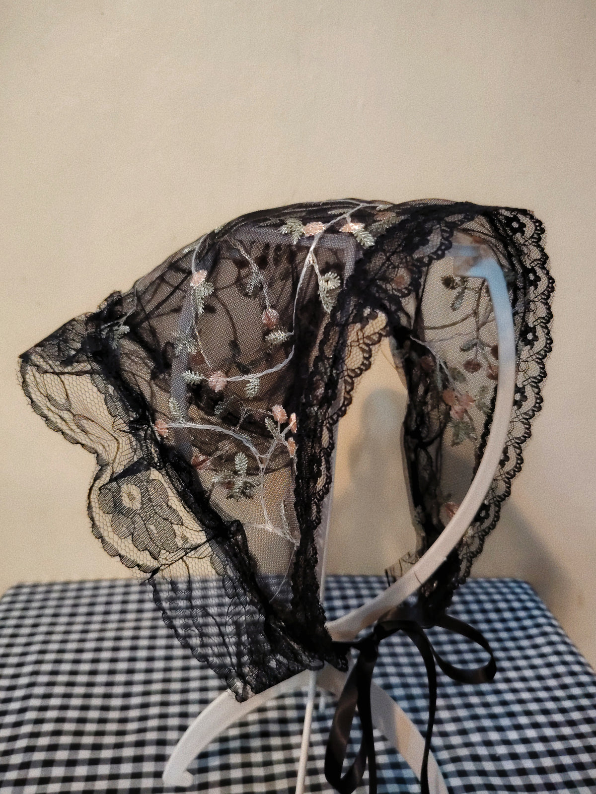 Black Floral Lola Pandong