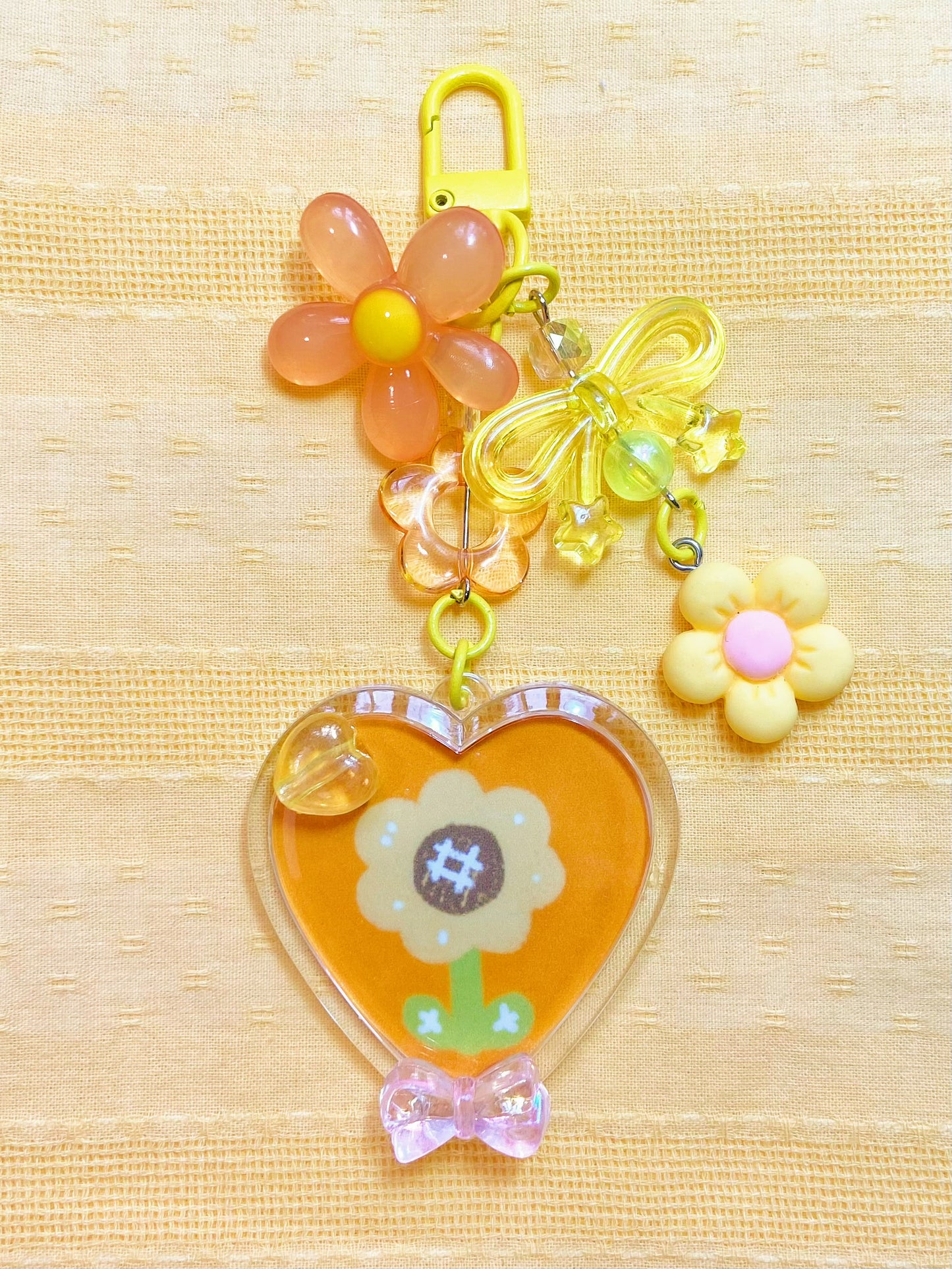 Sunflower #3 Wenkwonk Keychain