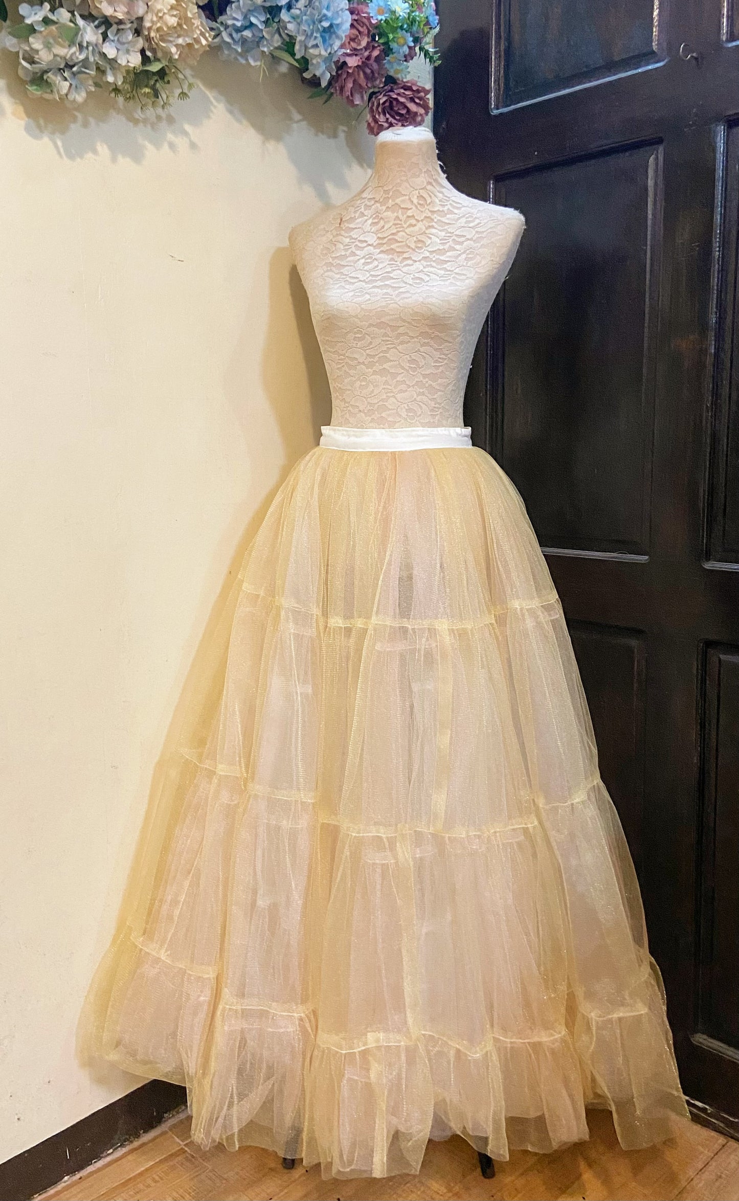 🌙🌼 The Moon Fairie Wedding Dress 🌼🌙