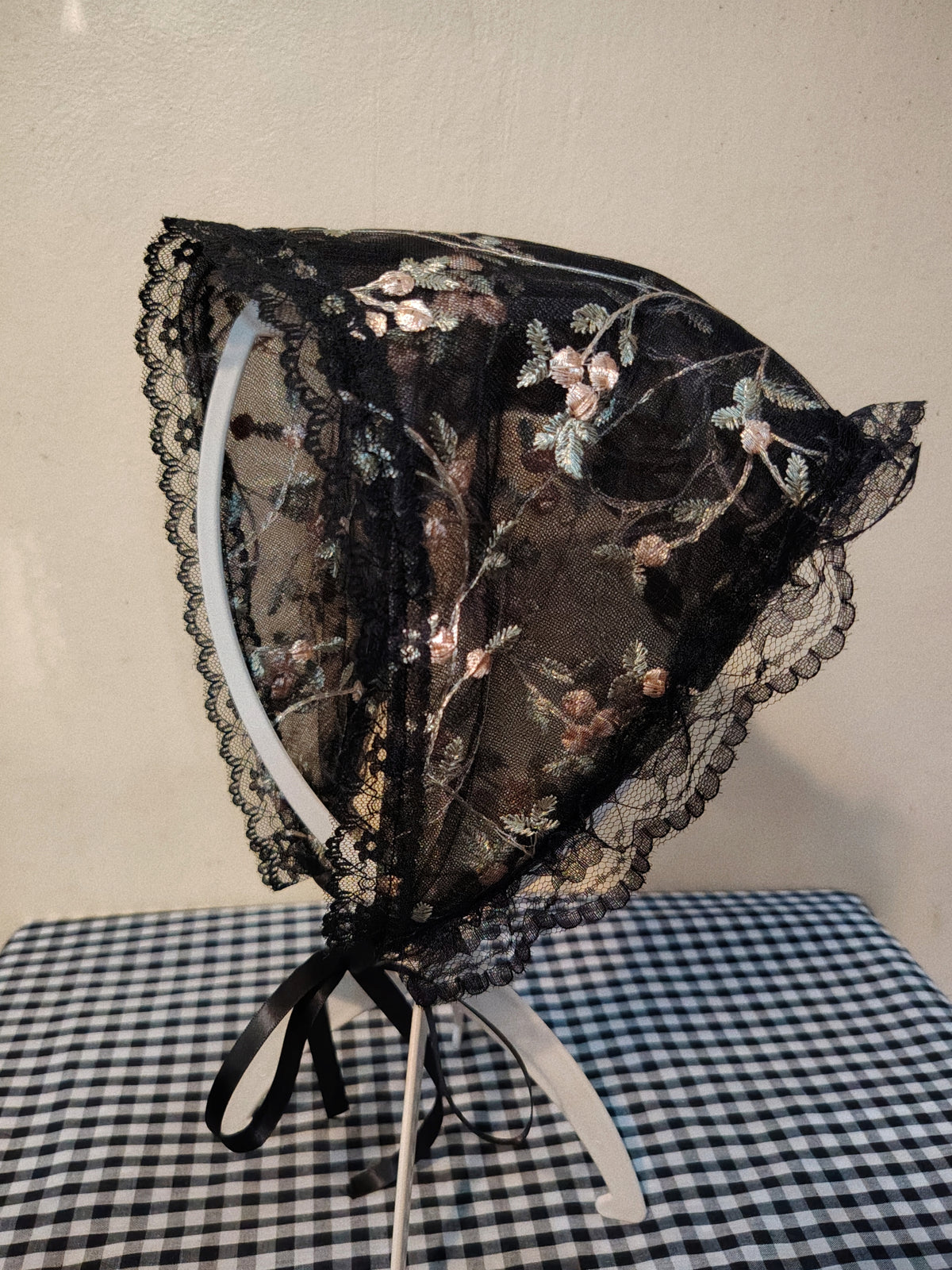 Floral Lace Lola Pandong
