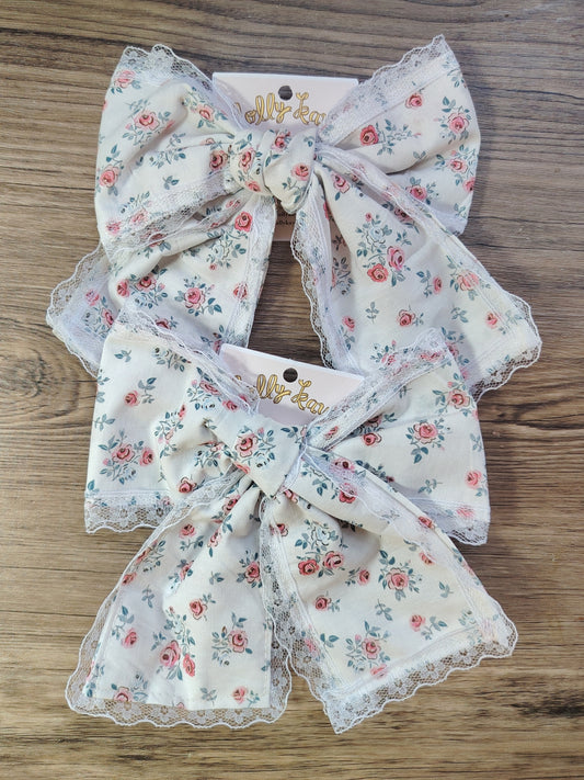 Small Roses Handmade Lace Ribbon