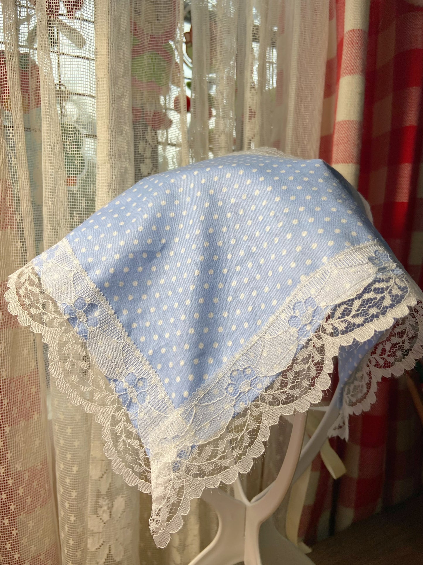 Lace Polka Lola Pandong
