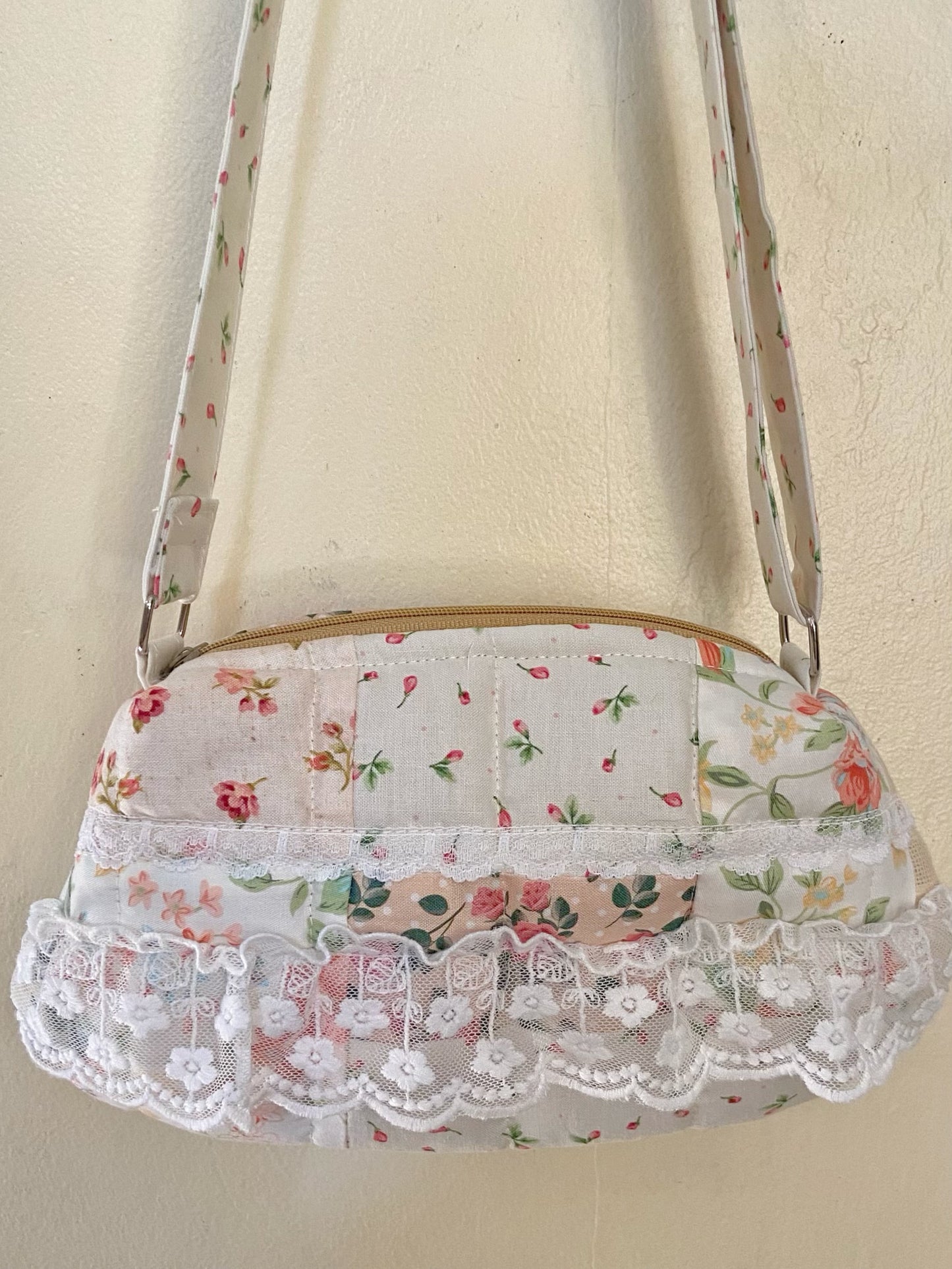 Lacey Patchwork Dolly Bags