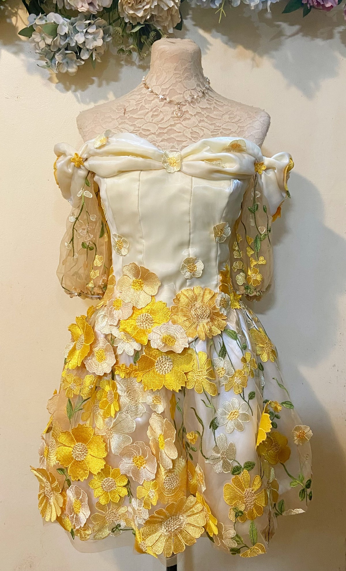 🌙🌼 The Moon Fairie Wedding Dress 🌼🌙