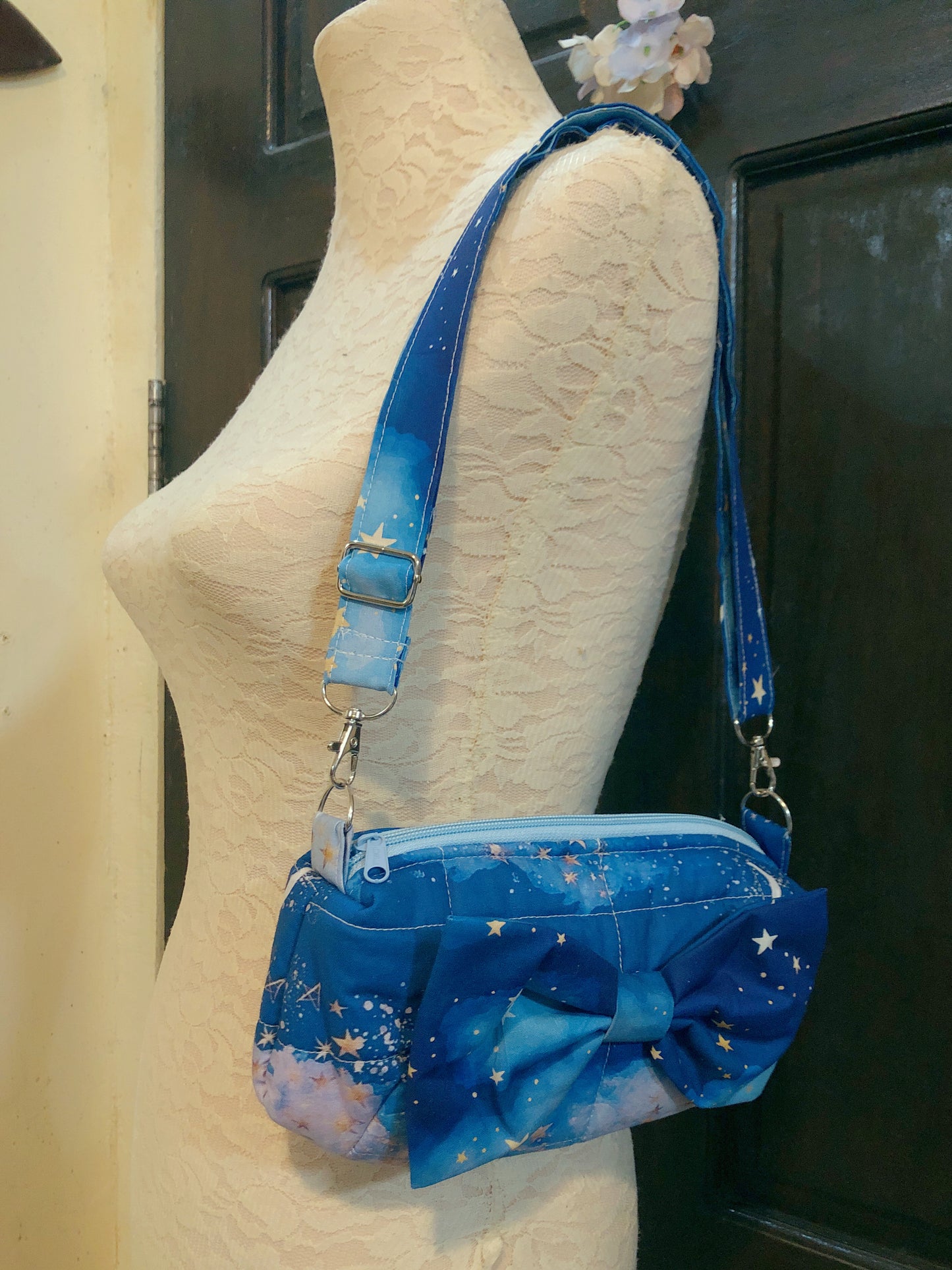 Pretty Night Dolly Bag