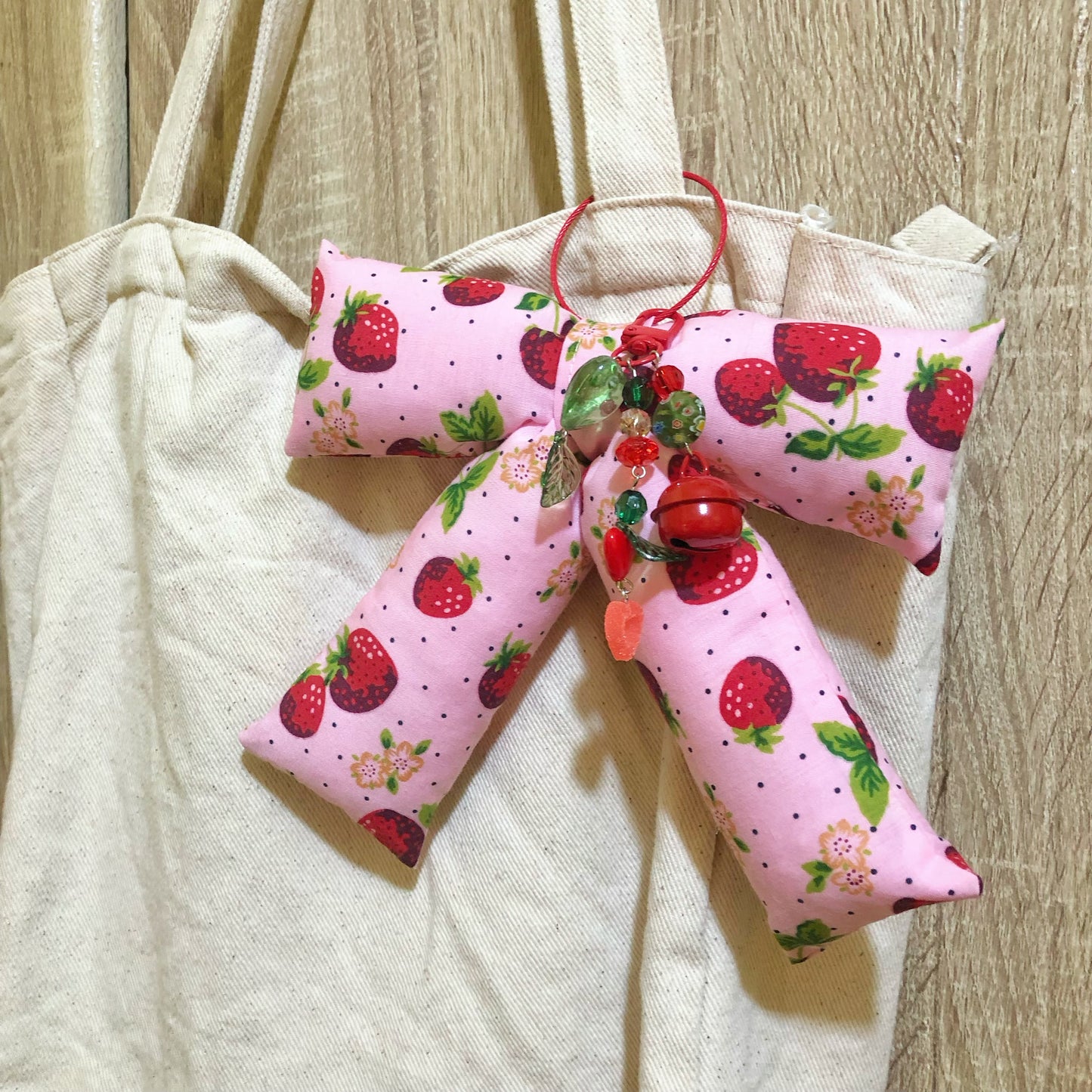 Strawberry Red Chonky Ribbon Wenkwonk Keychain