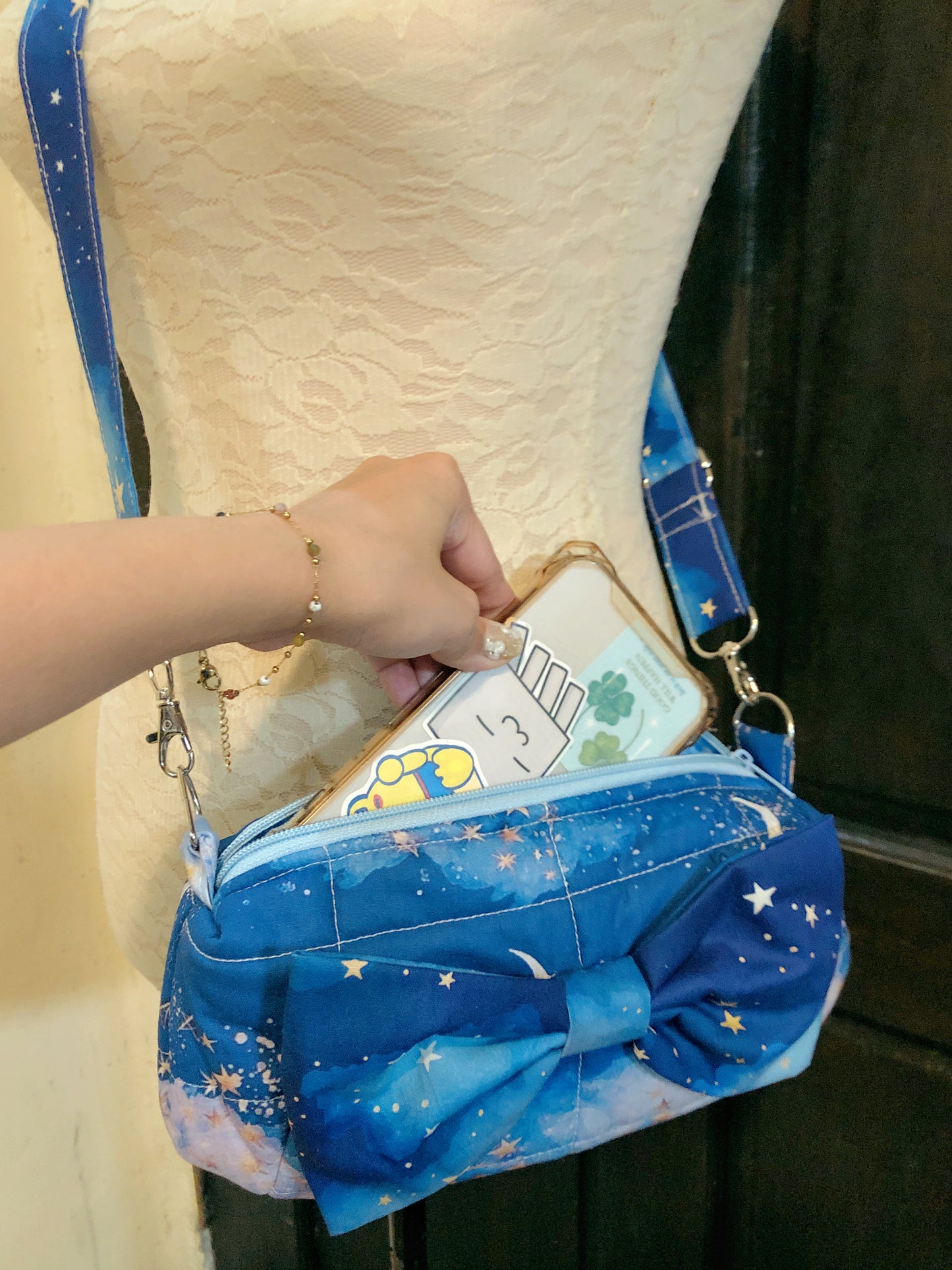 Pretty Night Dolly Bag