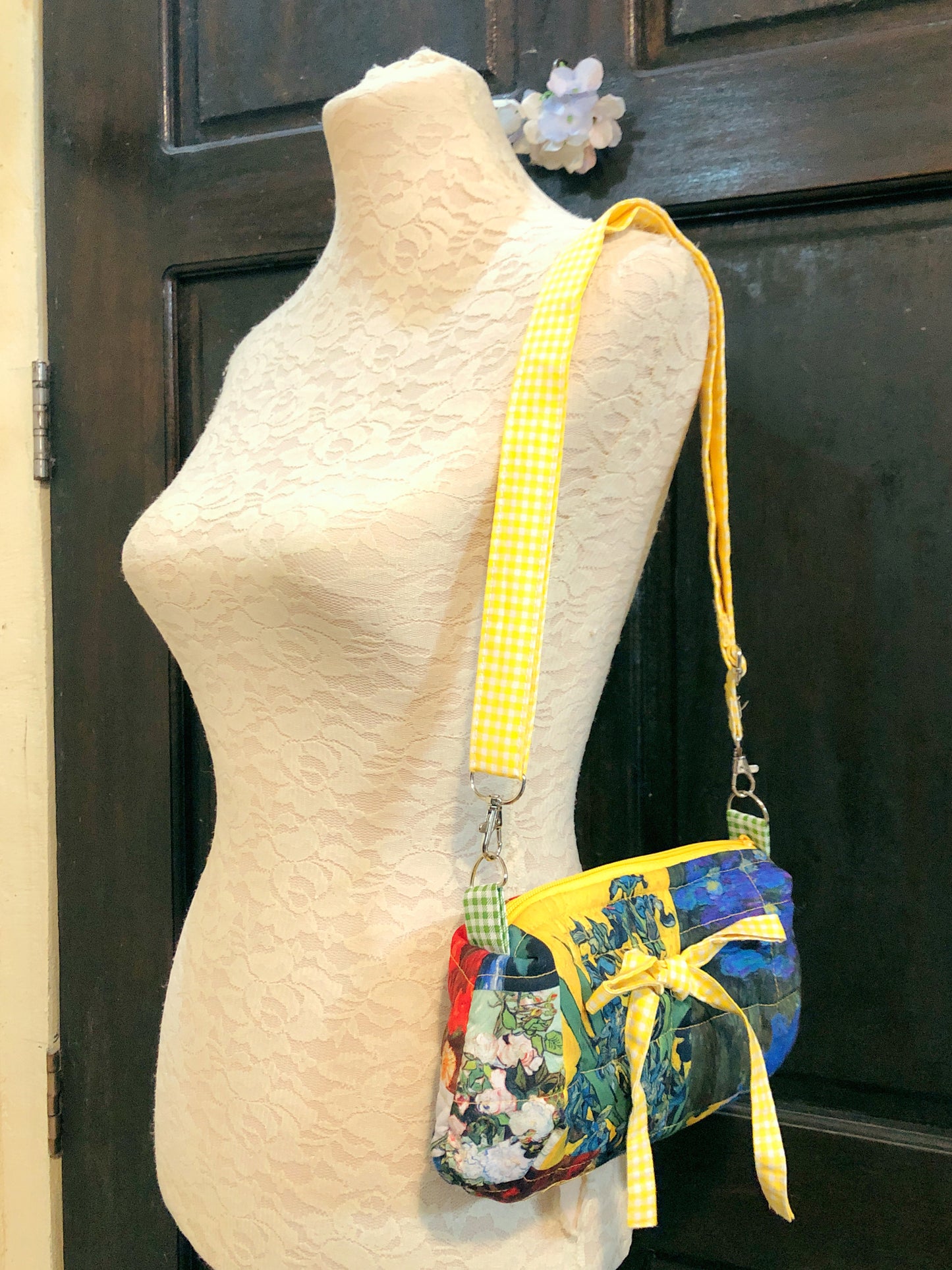 Beautiful Painting Dolly Bag