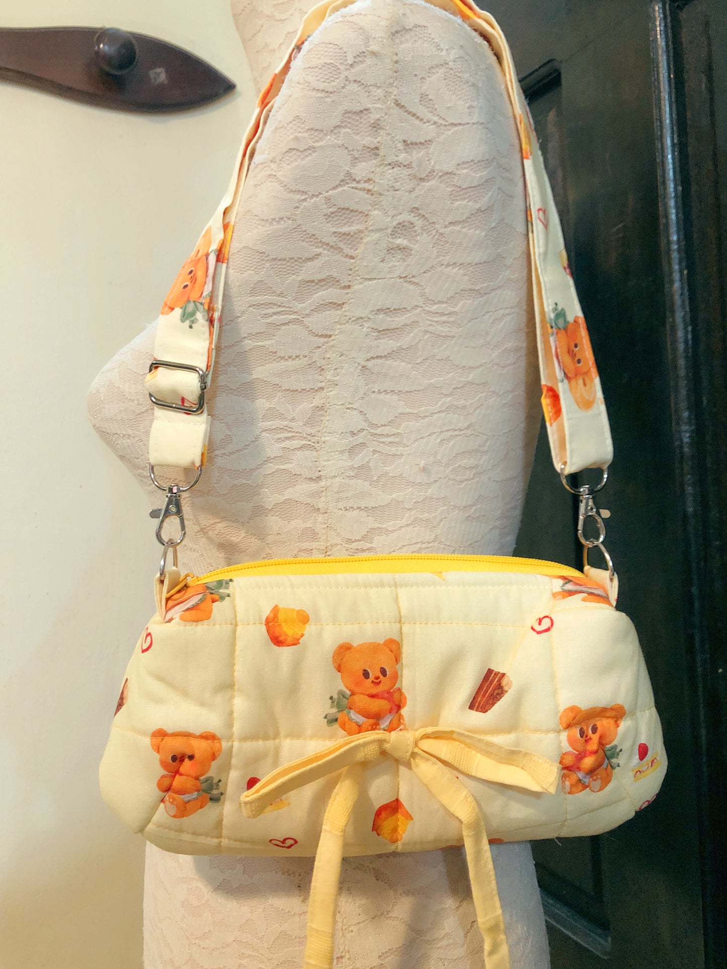 Butterbear Cutie Dolly Bag