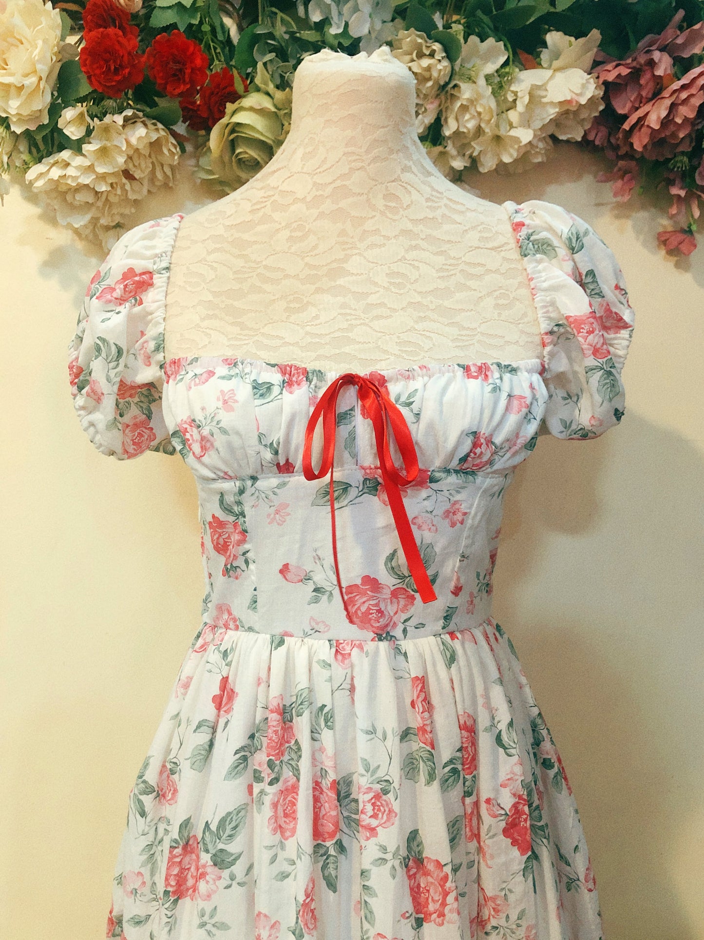 La vie en rose Handmade Dress