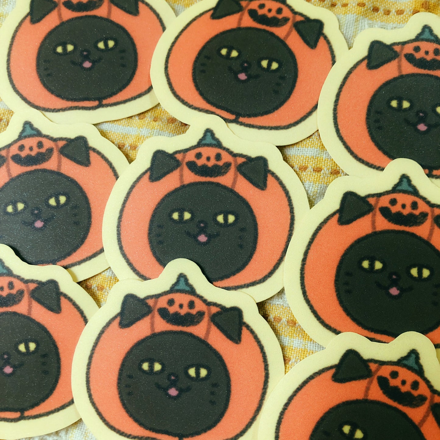 Pumpkin Cat Head - Vinyl Sticker